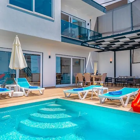 Kayras-1 Villa