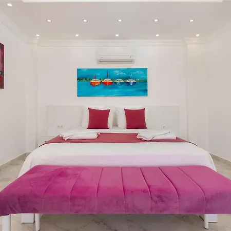 Villa Kayras-1 *